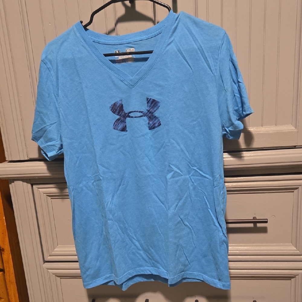 Under Armour Womens's Blue V-Neck Shirt